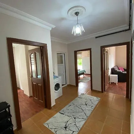 Apartment Inci&su Apart